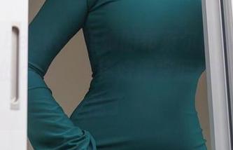 Alina Becker和她的布莱尔图册：打破次元壁的cos，思绪好像被调皮的夏风吹乱了～